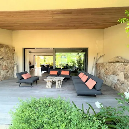 Villa Pignottuli *