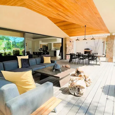 Βίλα Pignotulli Di Cirendinu Sainte-Lucie de Porto-Vecchio